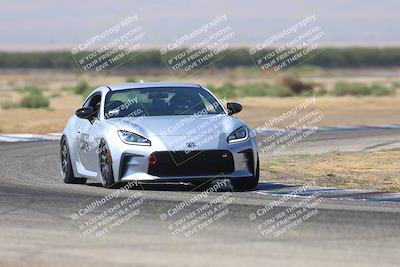 media/Sep-20-2025-Extreme Speed (Sat) [[1fcc23683c]]/Orange (Mid Intermediate)/Session 2 (Sunrise)/